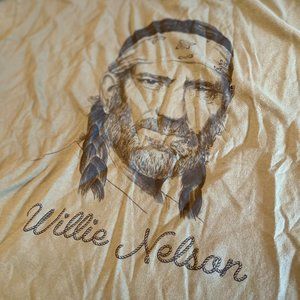 CLOSET CLOSING SALE! NEW Willie Nelson Short Sleeve Tee 100% Cotton Shirt Large